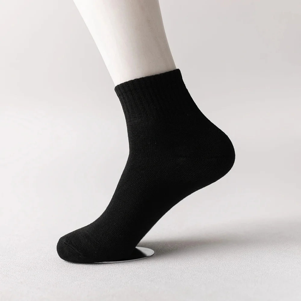 10 Pairs of Men's Mid-Calf Socks Cotton Socks for All Seasons